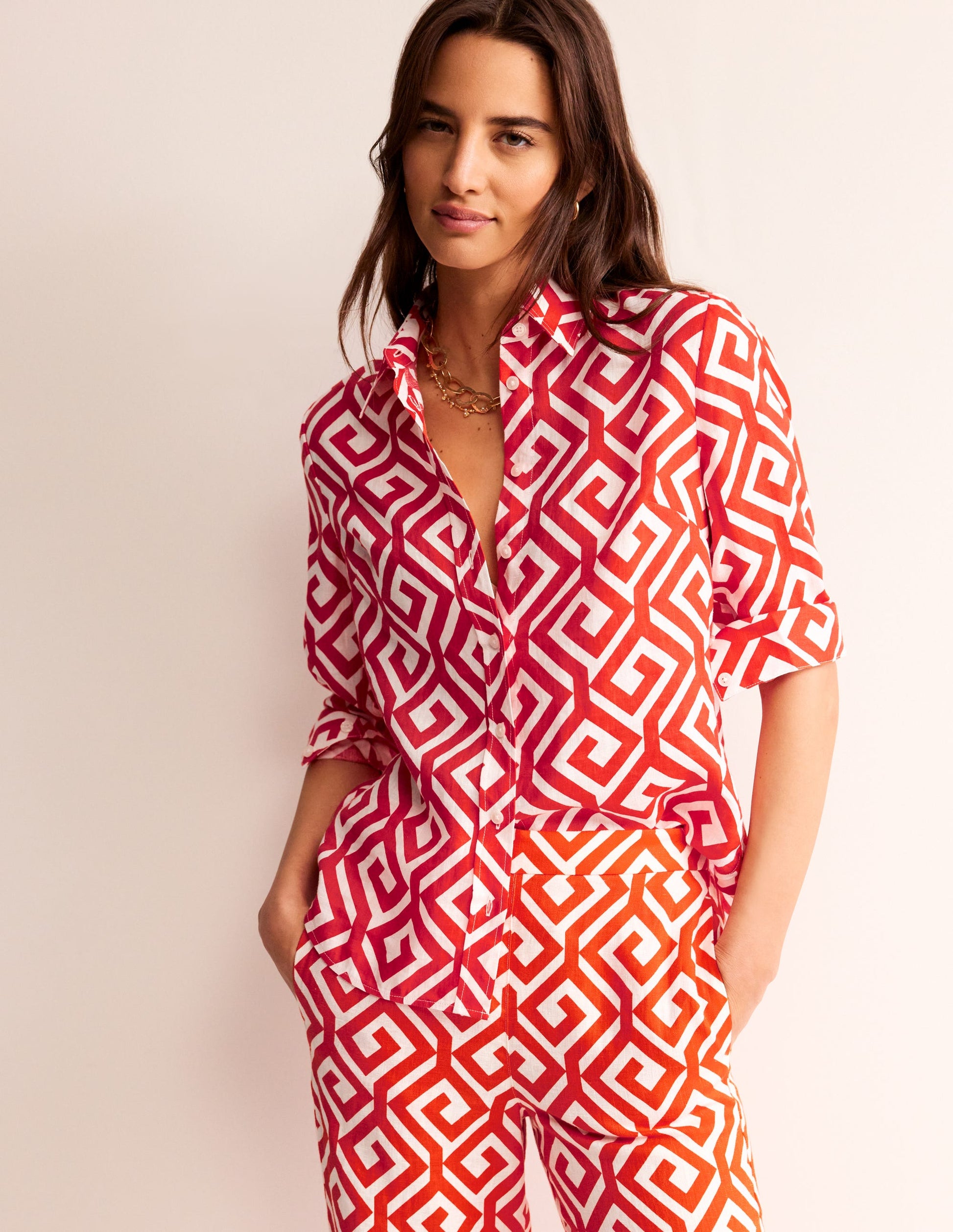 Sienna Linen Shirt-Flame Scarlett, Maze-4