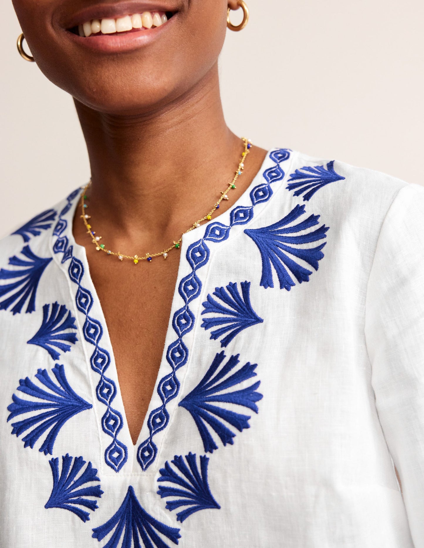 Bonnie Linen Top-Surf the Web, Shells