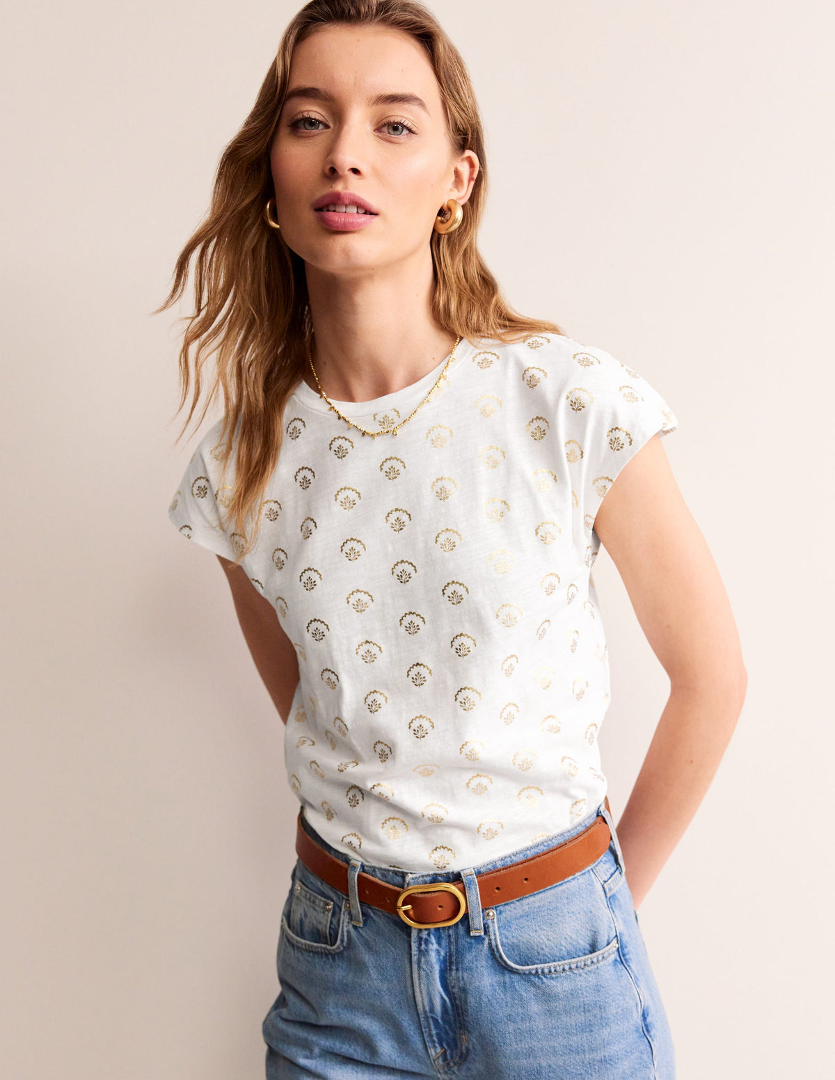 Louisa Printed Slub T-Shirt-White, Ditsy Vine Foil - Image 4