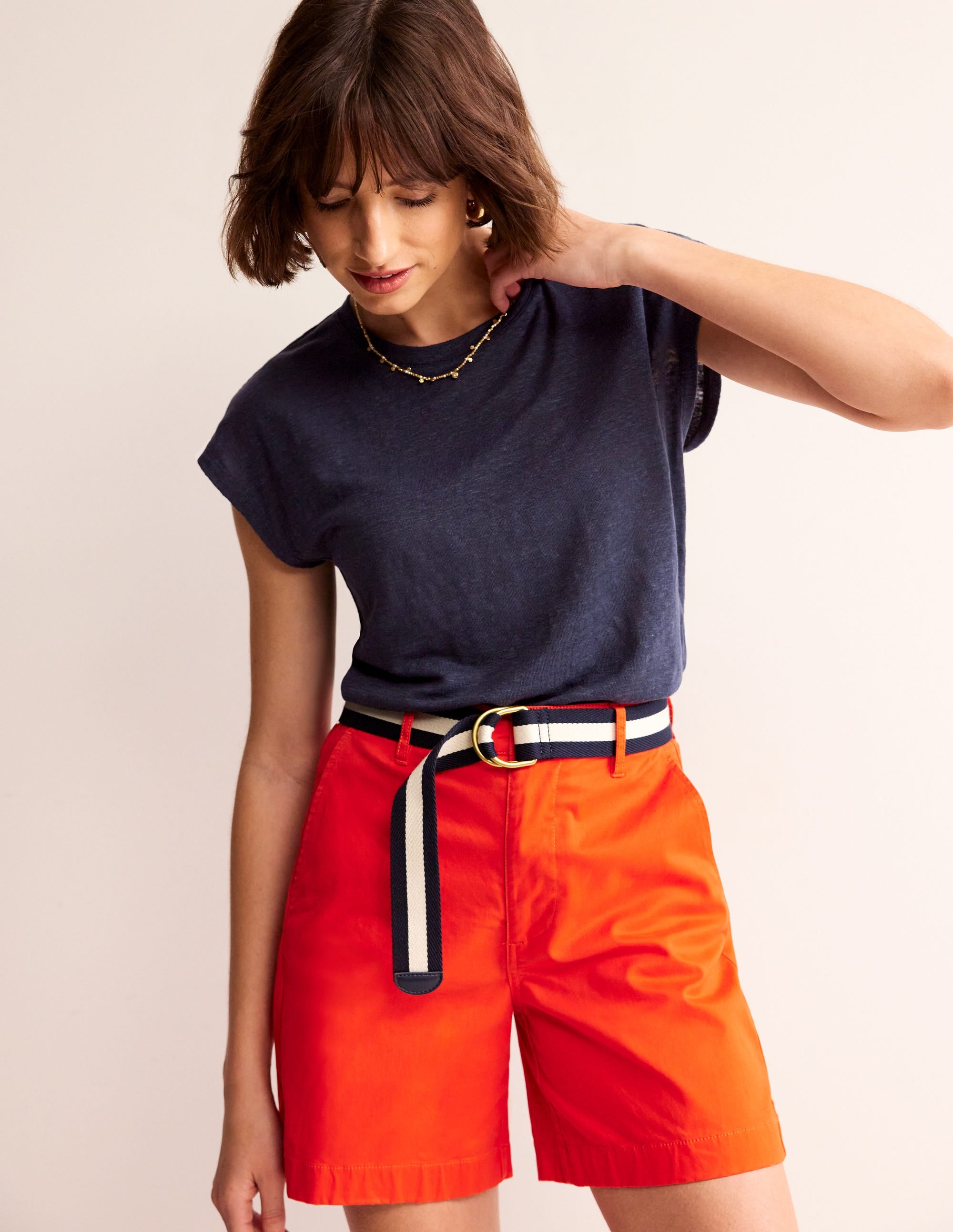 Louisa Crew Neck Linen T-shirt-Navy - Image 4