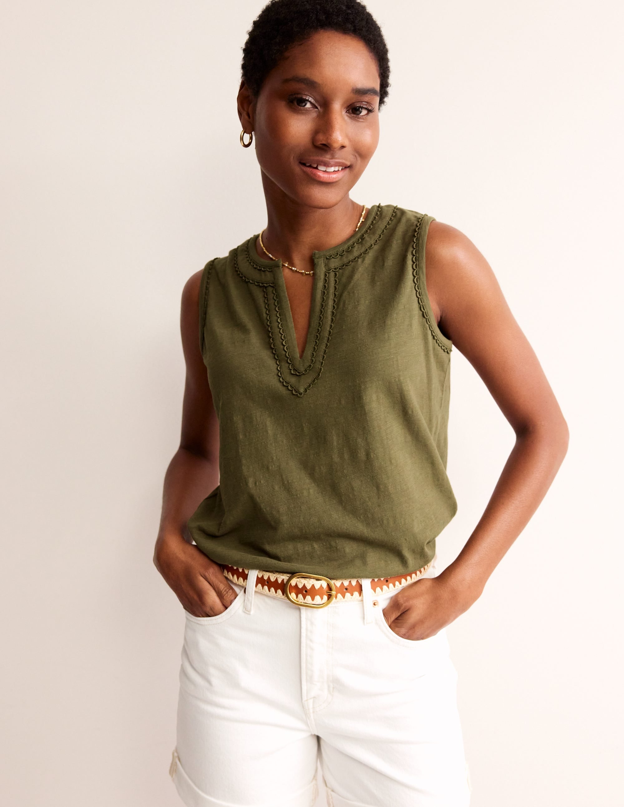 Trim Detail Vest-Winter Moss - Image 4