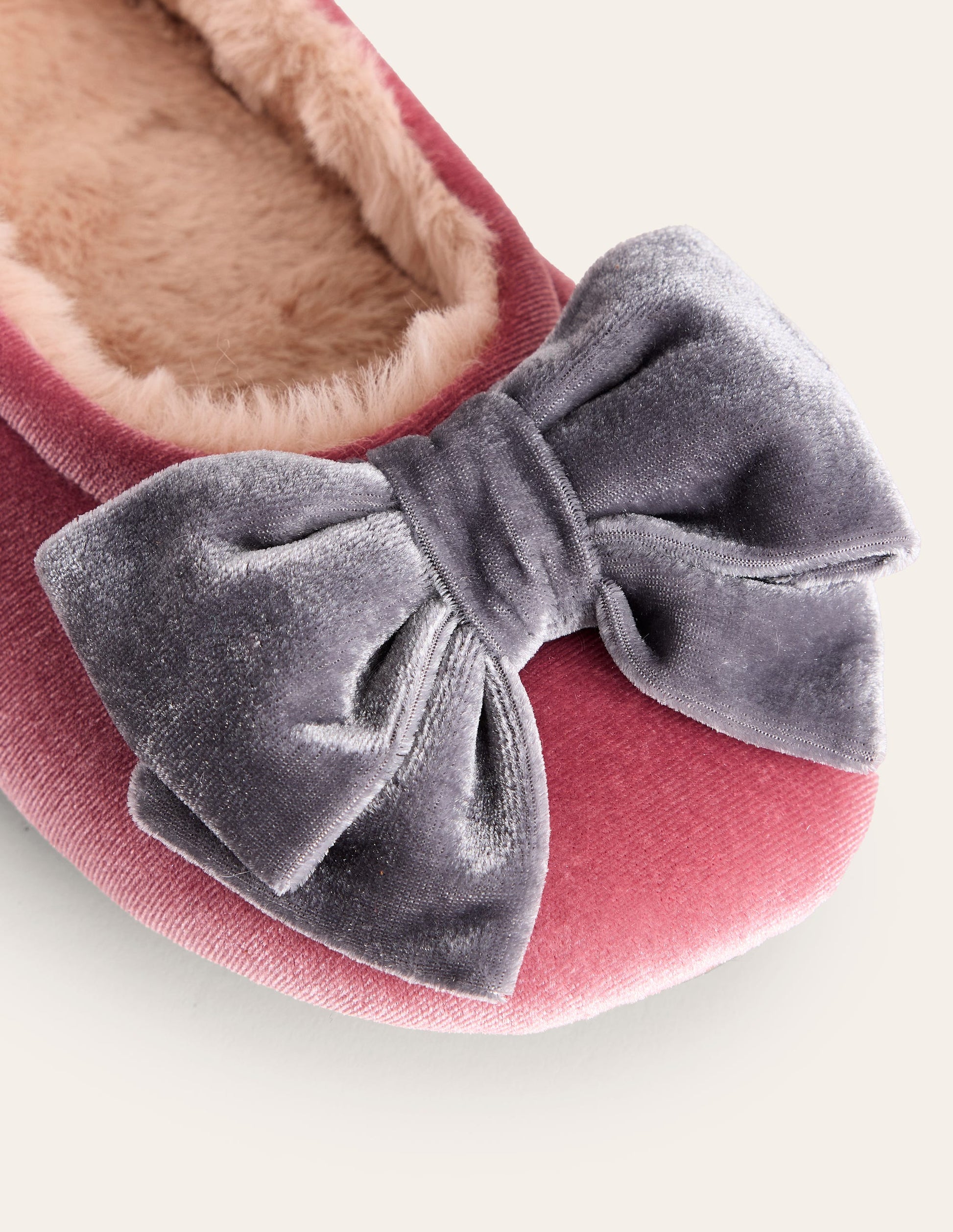 Bow Slippers-Pink-4
