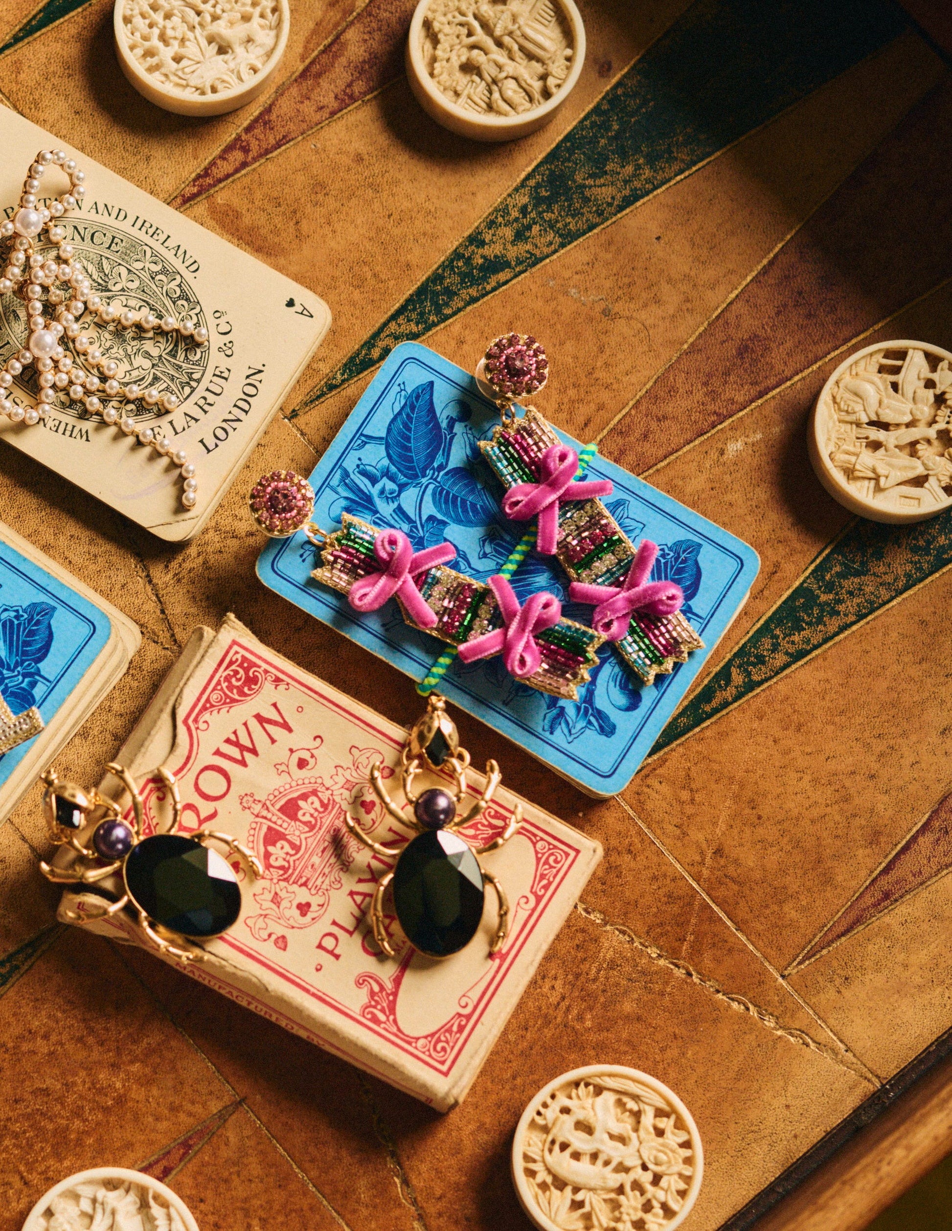 Novelty Christmas Earrings-Cracker-5