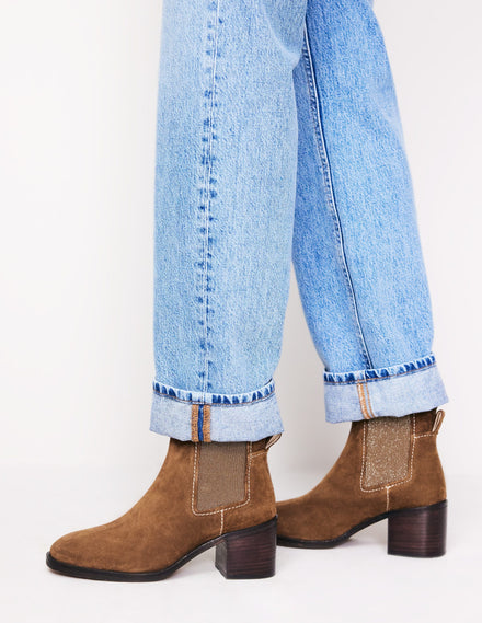 Chelsea Block Heel Boots-Tan