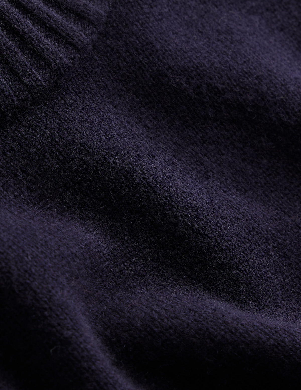 Chunky Cashmere Crew Neck Tank-Navy - Image 7
