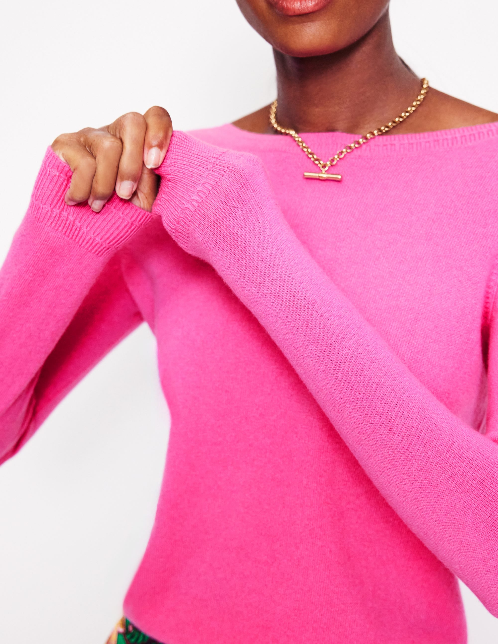 Eva Cashmere Boat Neck Jumper-Pink Tourmaline - Image 2