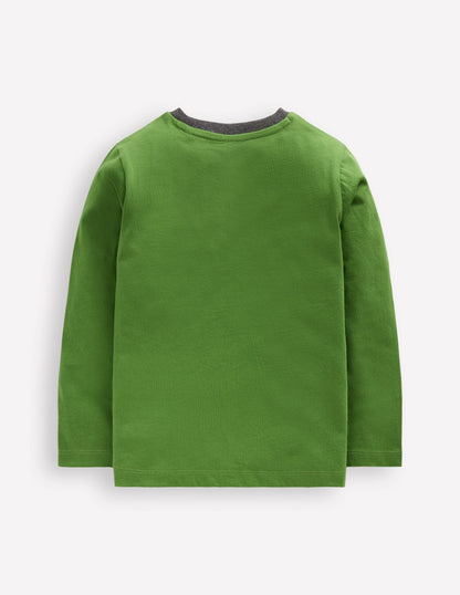 Star Appliqué T-shirt-Broccoli Green Star-5