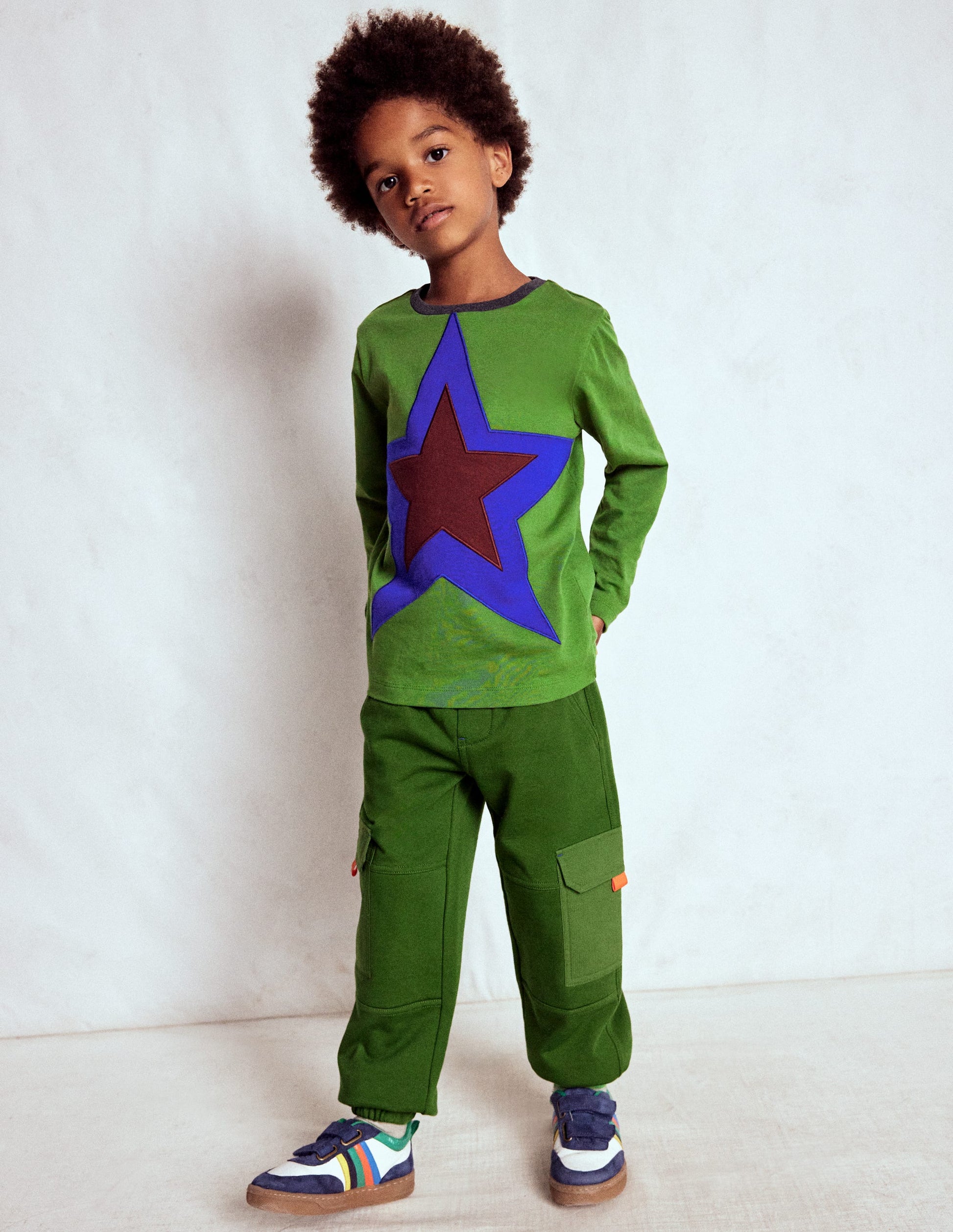 Star Appliqué T-shirt-Broccoli Green Star-2