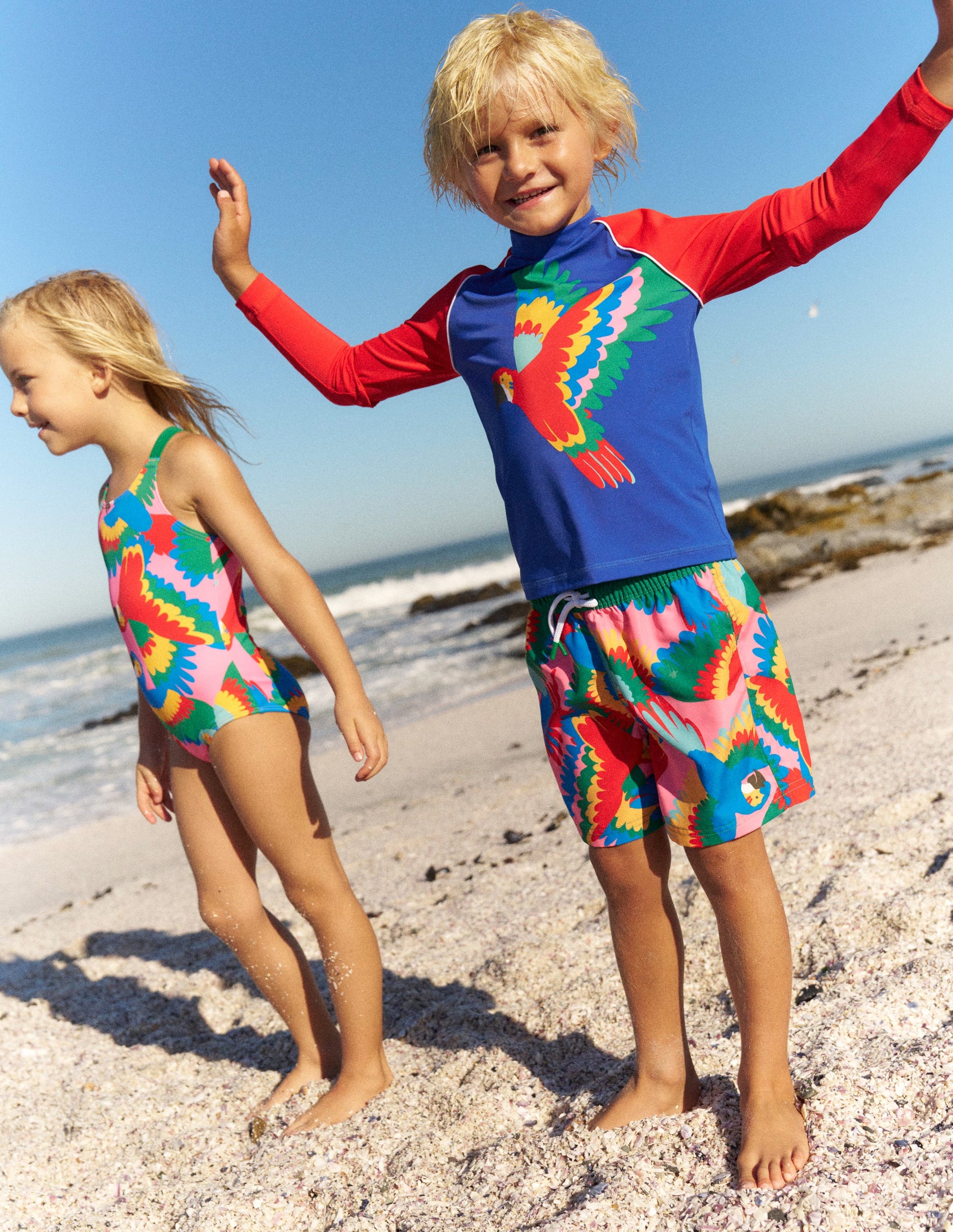 Logo Rash Vest-Multi Rainbow Parrot-1