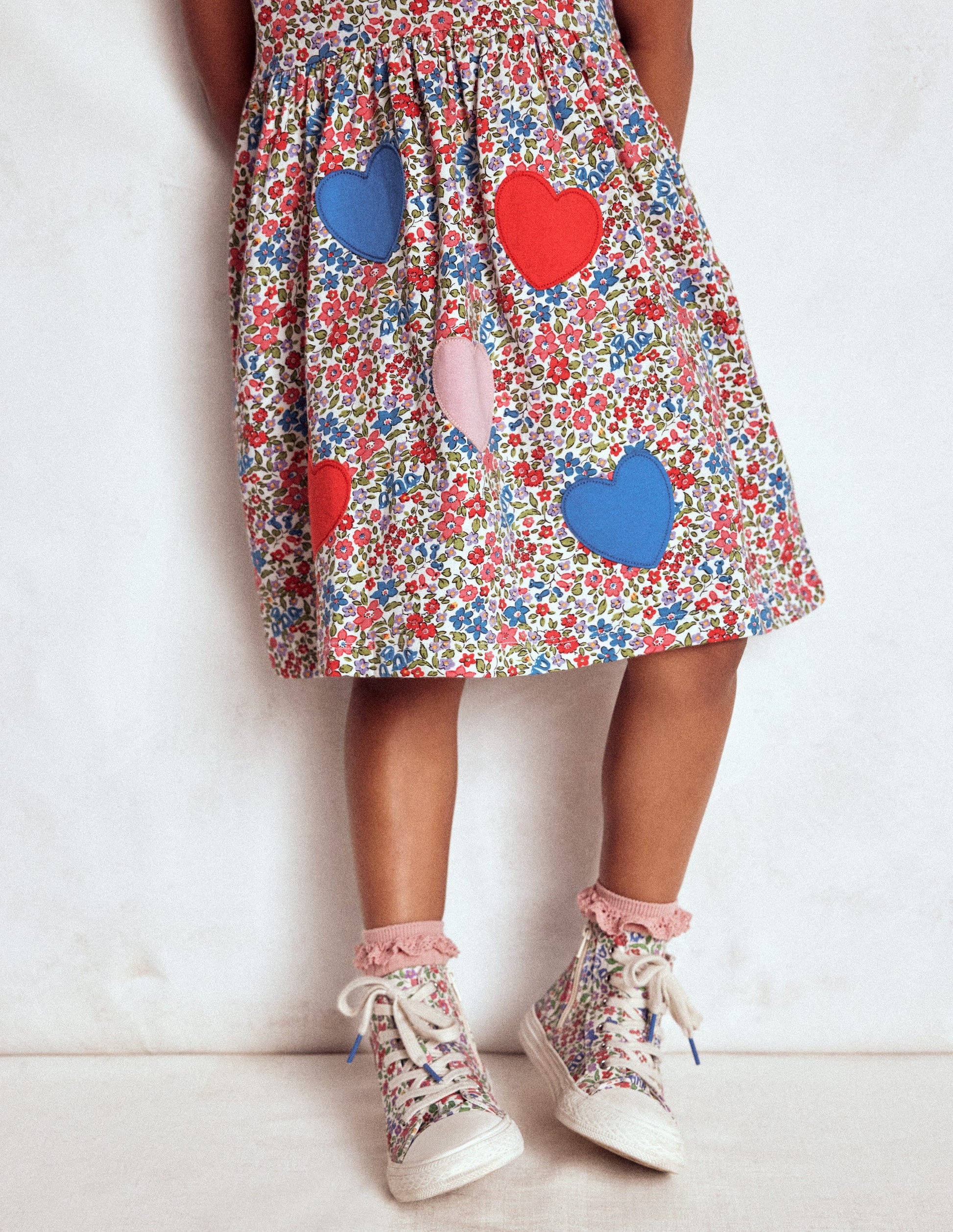 Appliqué  T-shirt Dress-Rose Pink Flowerbed Hearts-2
