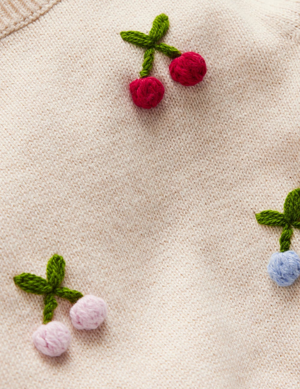 Fun Logo Jumper-Oatmeal Melange Cherries - Image 3