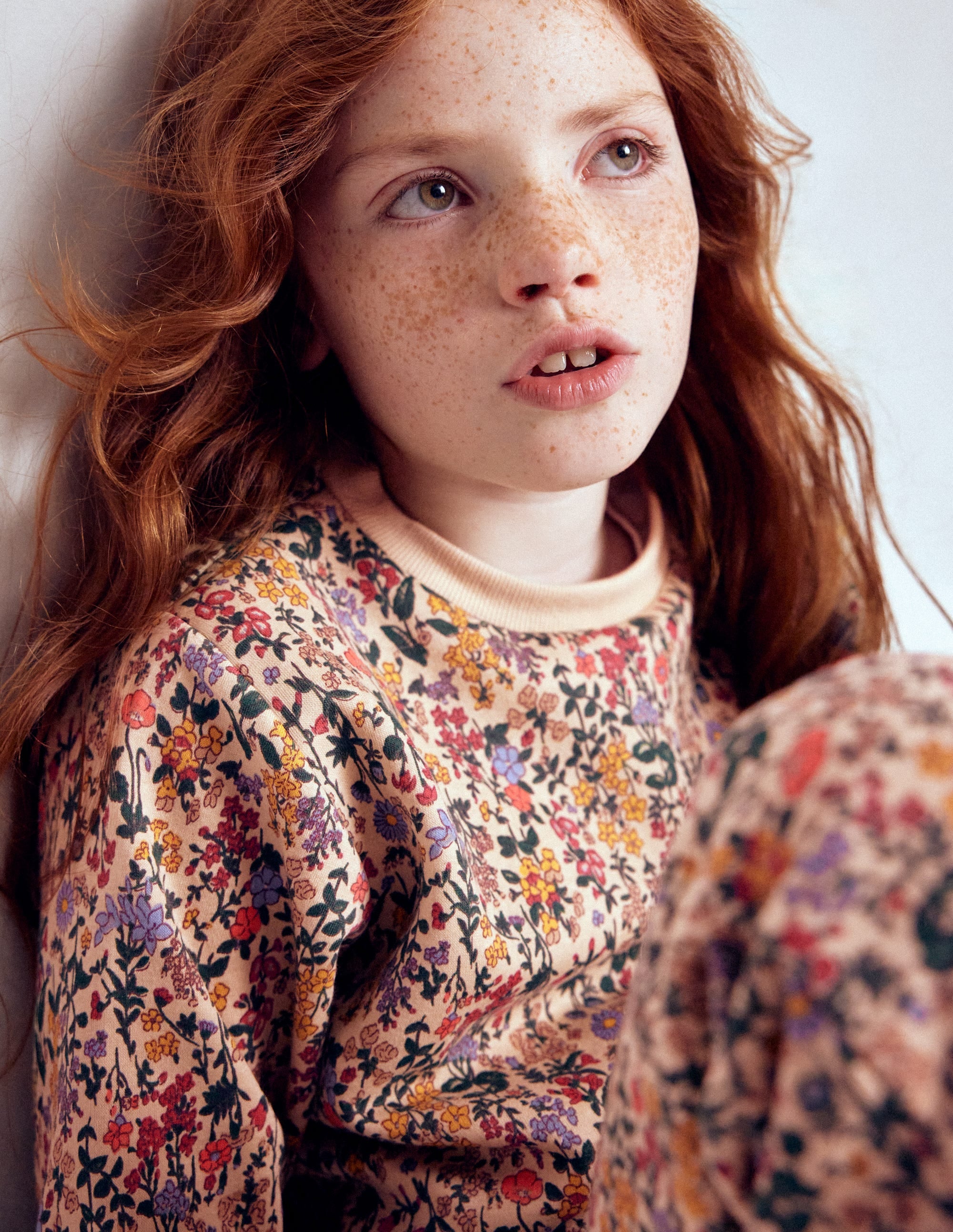 Relaxed Printed Sweatshirt-Ditsy Floral - Image 3
