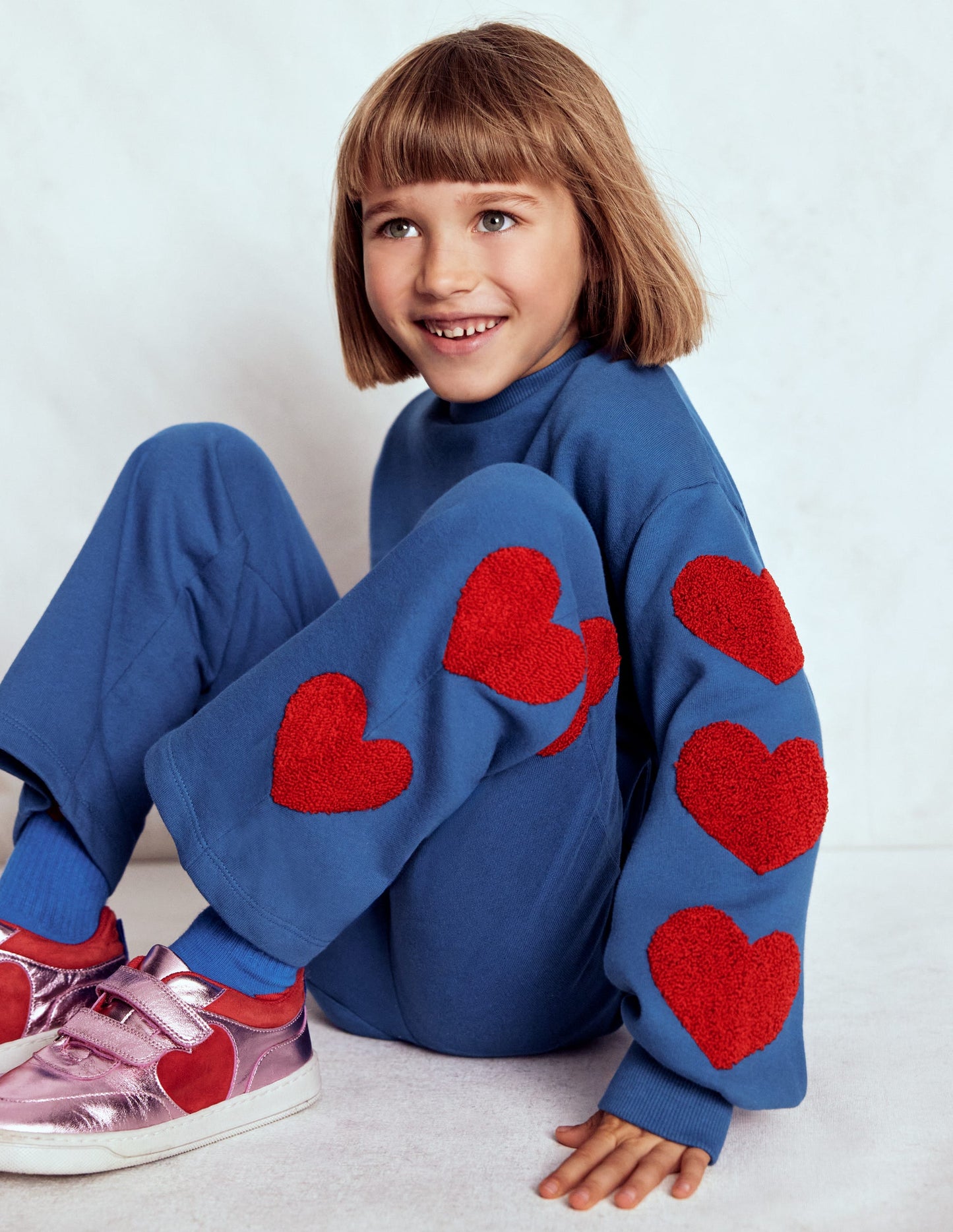 Bobbie Appliqué Sweatshirt-Bluejay Hearts