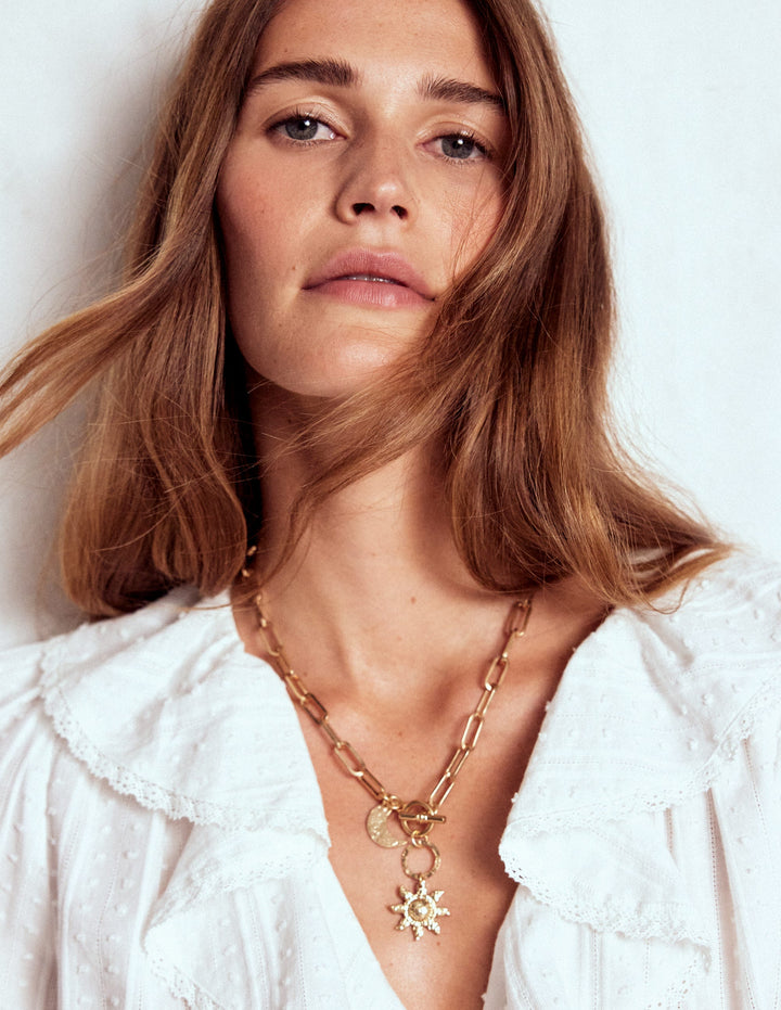 Hammered Motif Necklace-Gold Colour