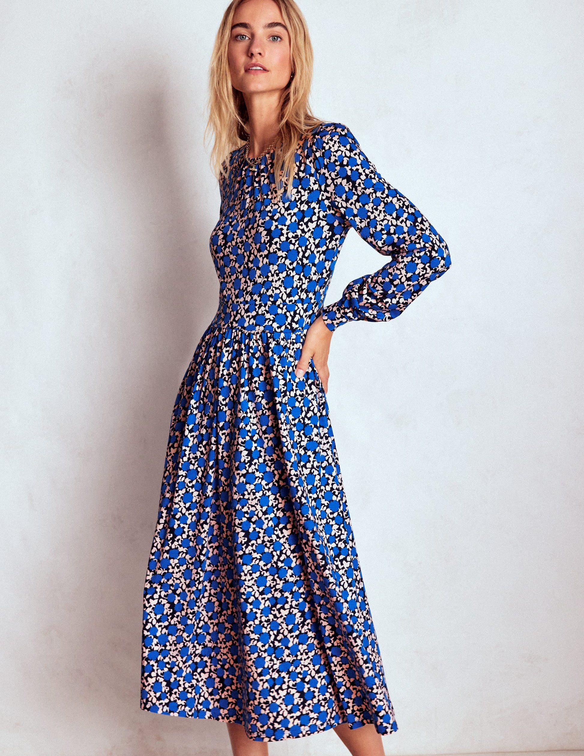 Alexandra Jersey Midi Dress-Kingfisher Blue, Floweret Vine-5