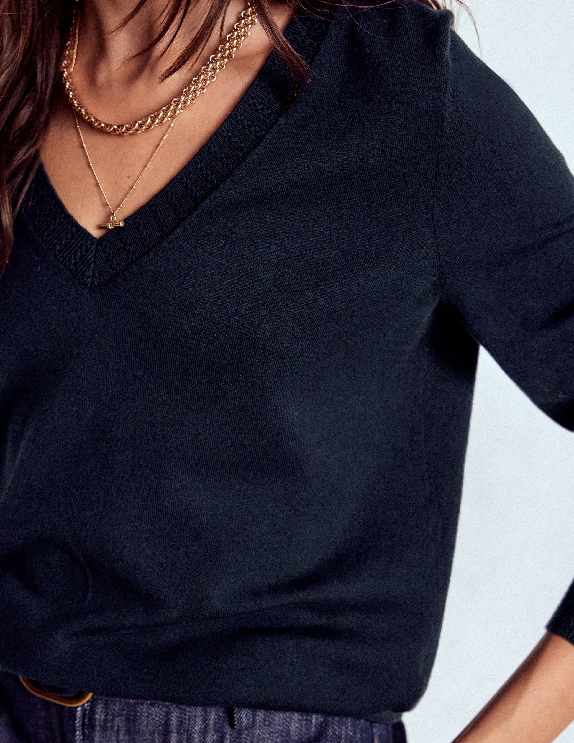 Emilia Cotton V-Neck Jumper-Navy-2