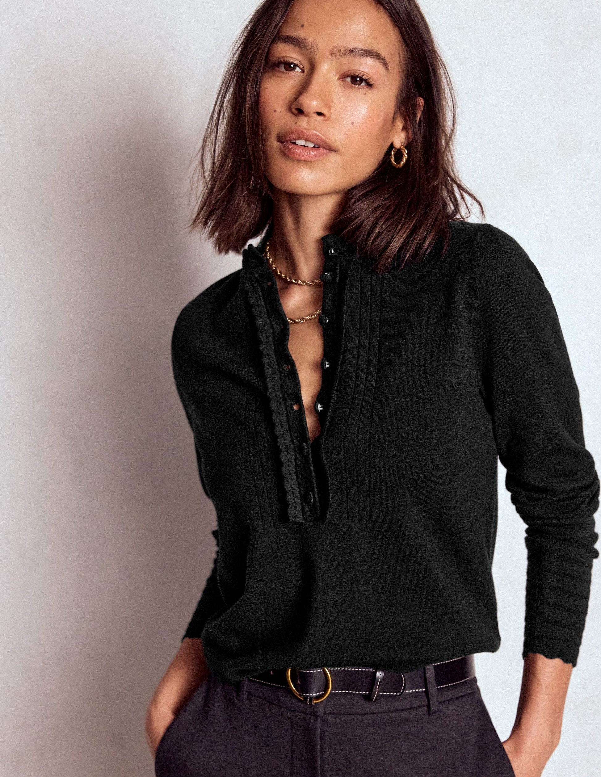 Angela Cotton Scallop Jumper-Black-5