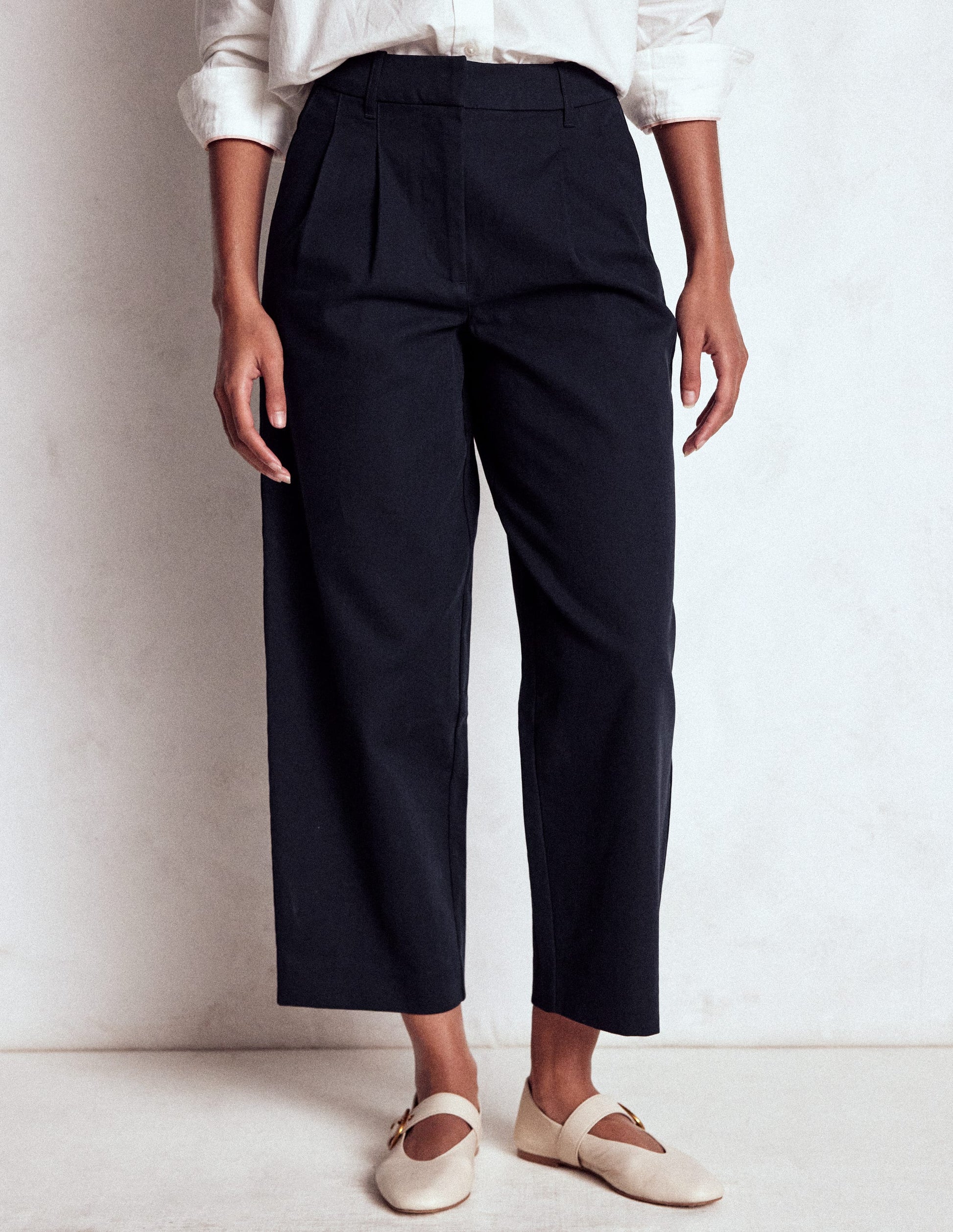 Bloomsbury Cotton Trousers-NAVY-4
