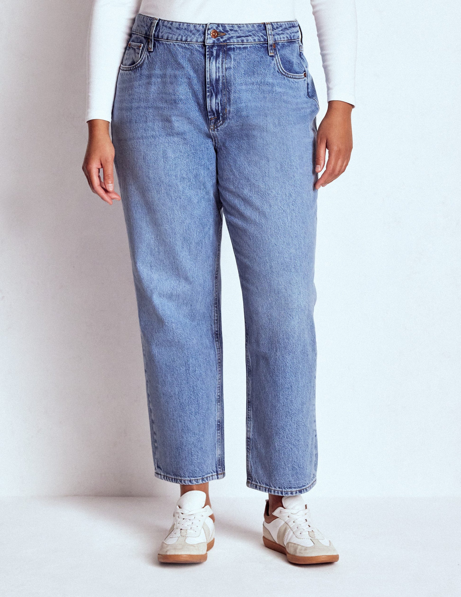 High Rise Rigid Straight Jeans-Light Vintage-10