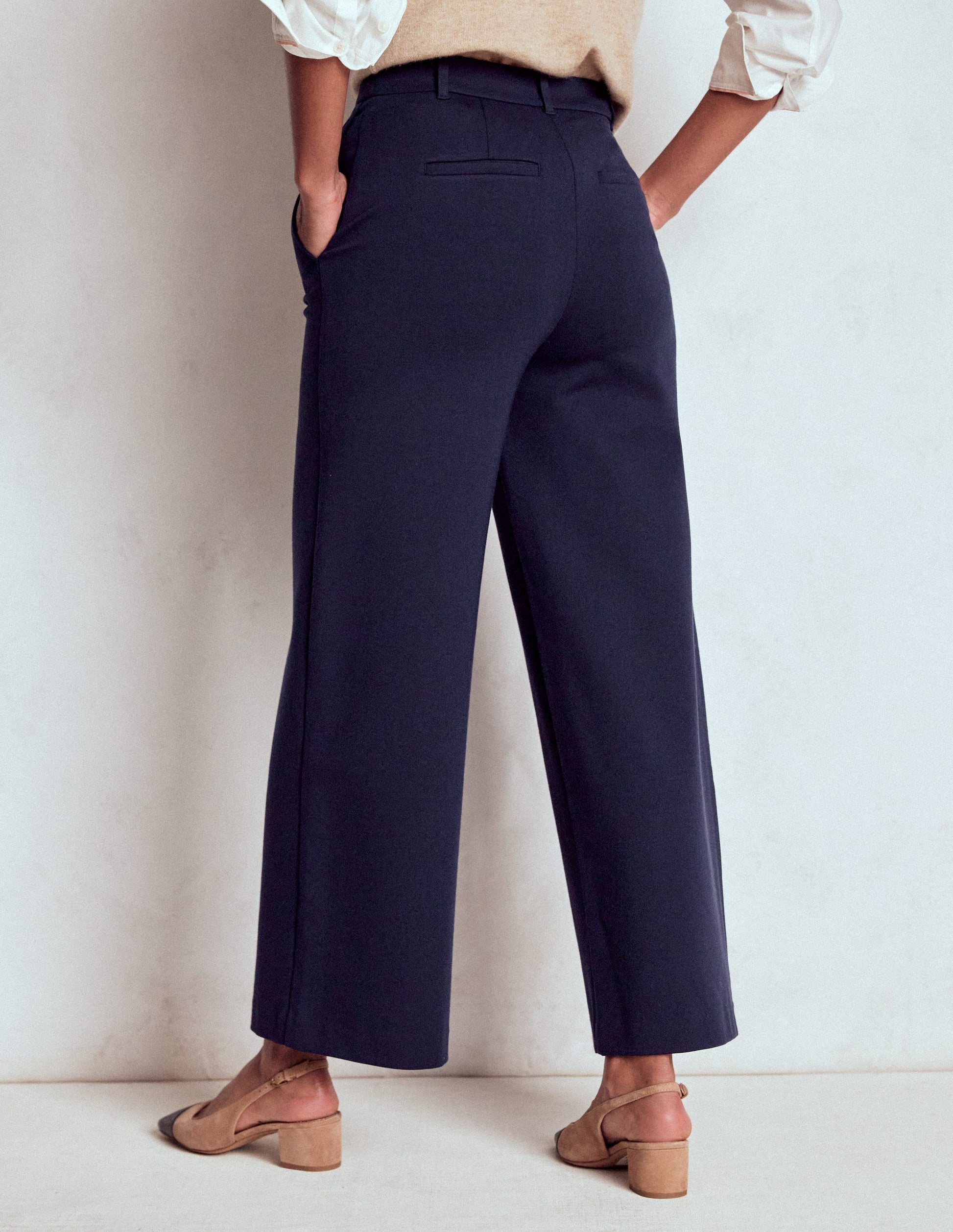 Belgravia Ponte Crop Trousers-Navy-3