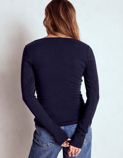 Double Layer Scoop Long Sleeve-Navy-3