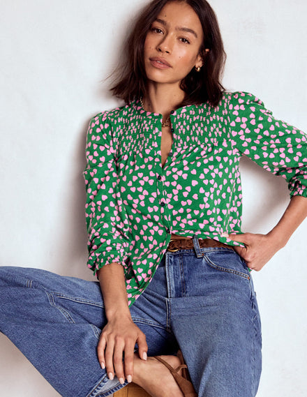 Elsa Smocked Yoke Jersey Shirt-Highland Green, Heart Cascade