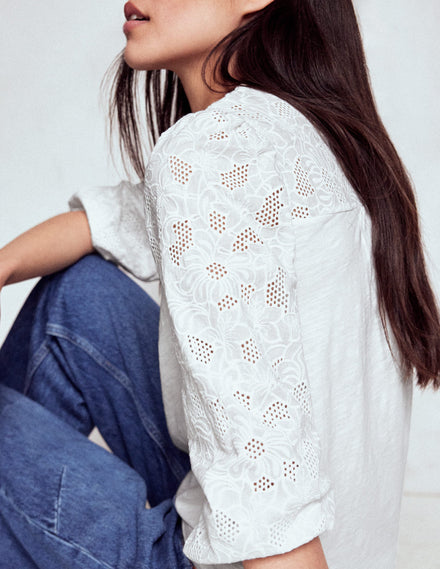 May Broderie Top-White