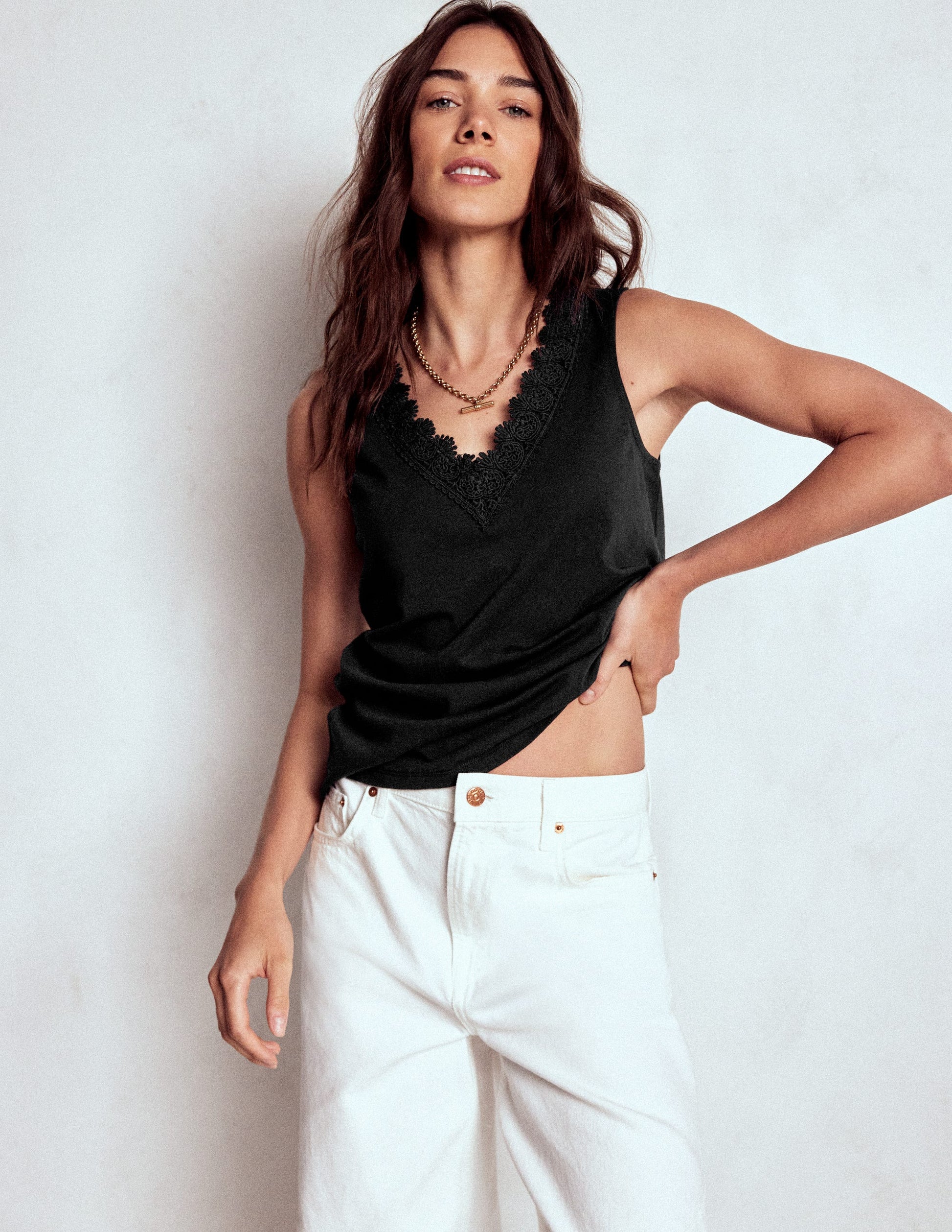 Flora Lace Trim Vest-Black-4