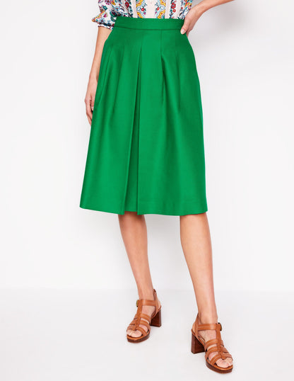 Pleat Detail Full Skirt-Rich Emerald