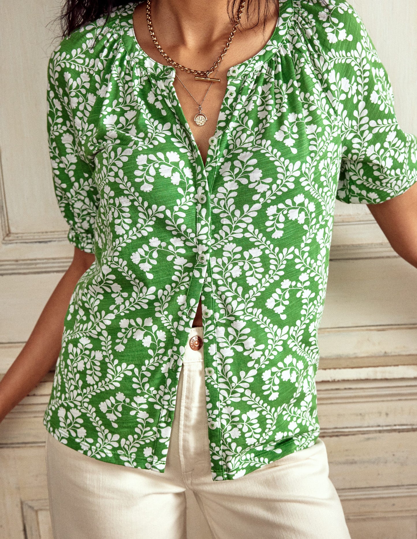 Isla Jersey Shirt-Iguana Green, Vine Sillouette