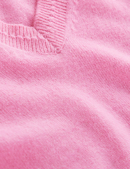 Eva Cashmere V-Neck Jumper-Meadowsweet Pink