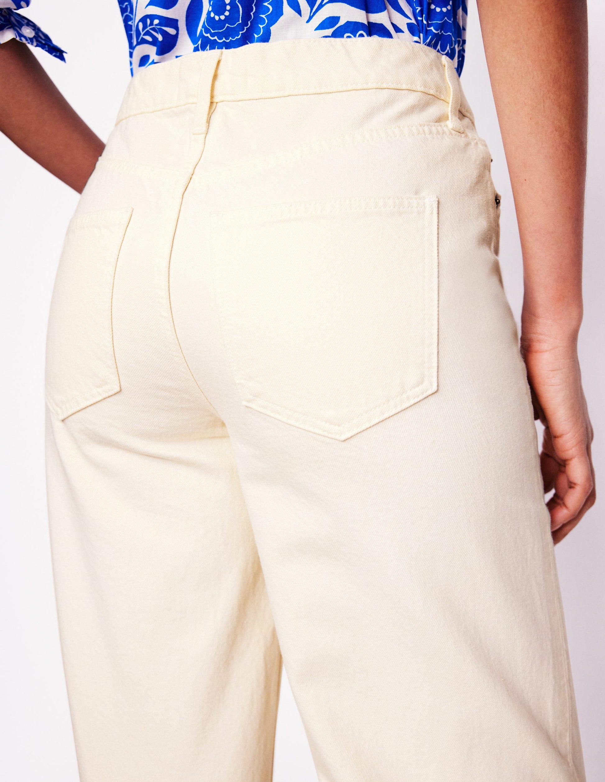 Mid Rise Straight Jeans-Ecru Boden Global