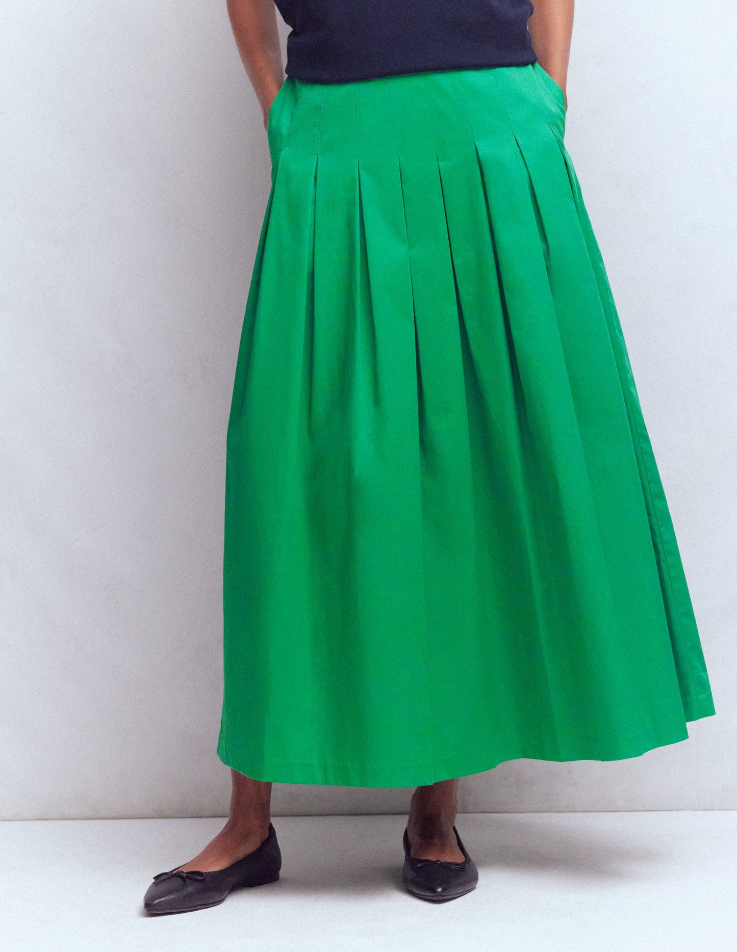 Valentina Sateen Skirt-Rich Emerald