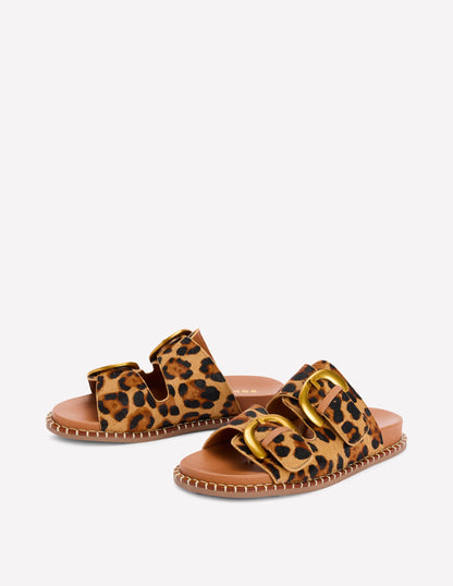 Alberta Footbed Sandal-Leopard