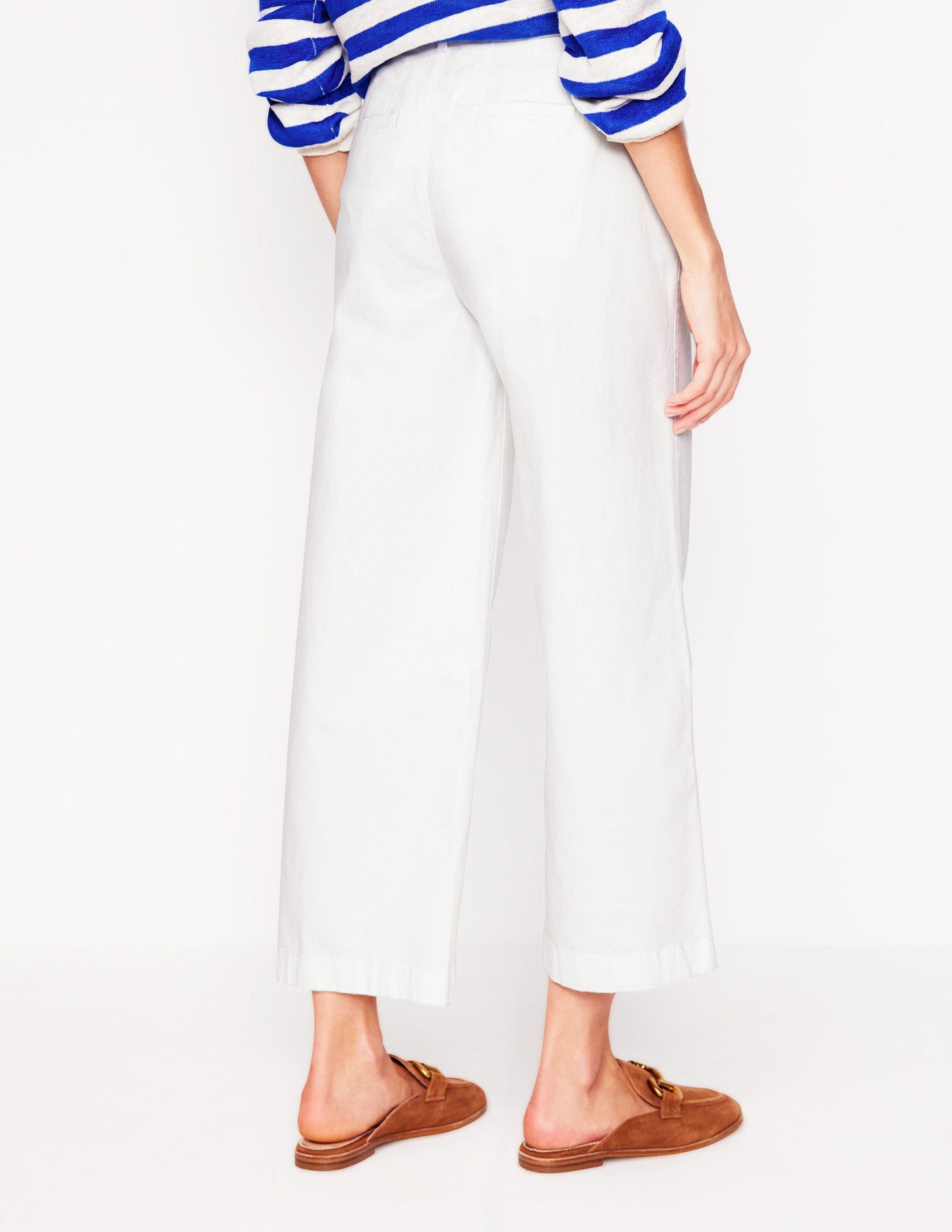 Barnsbury Crop Chino Trousers-White