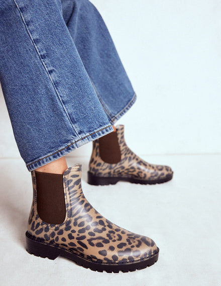 Chelsea Wellie Boots-Leopard