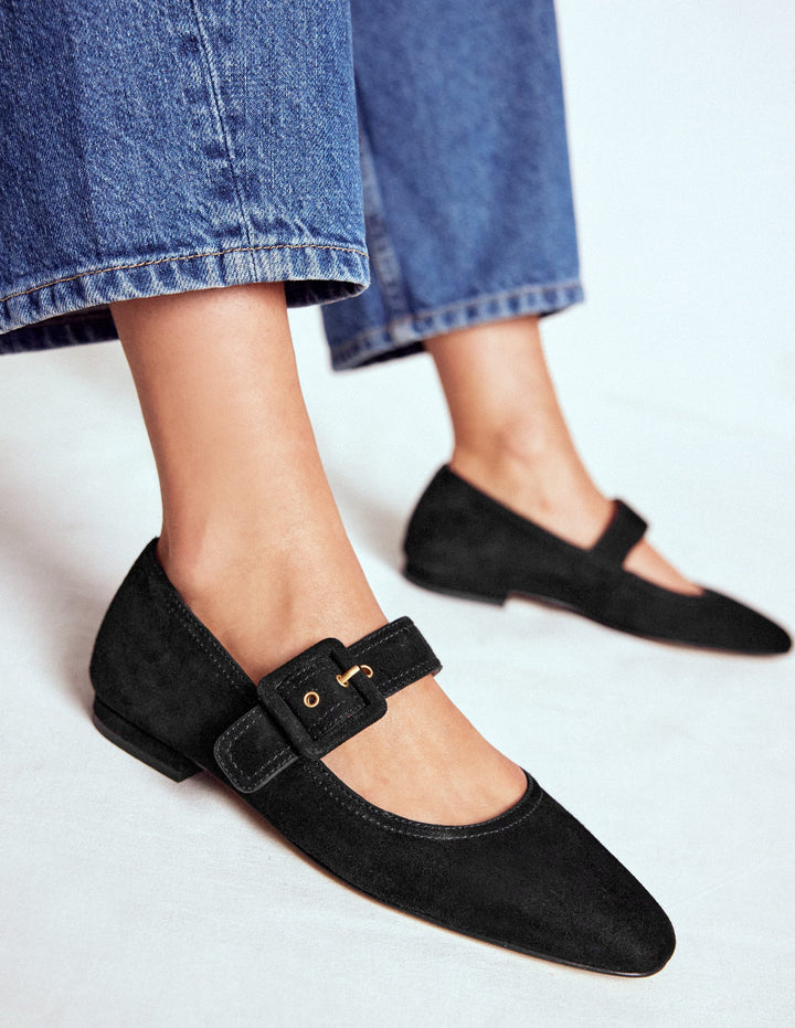 Vic Chisel Toe Mary Janes-Black