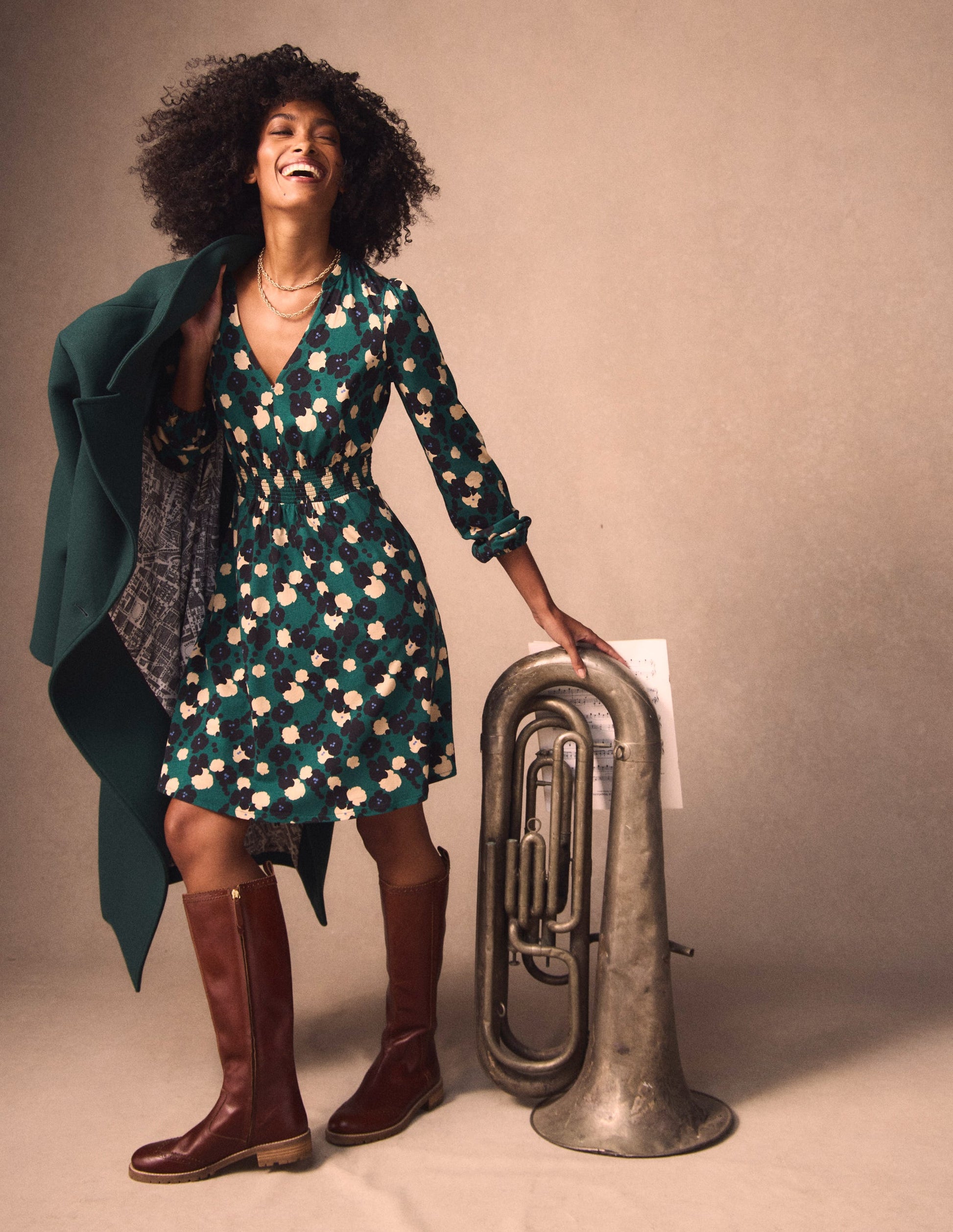 Sarah Short Jersey Dress-Emerald Night, Garden Blossom-1