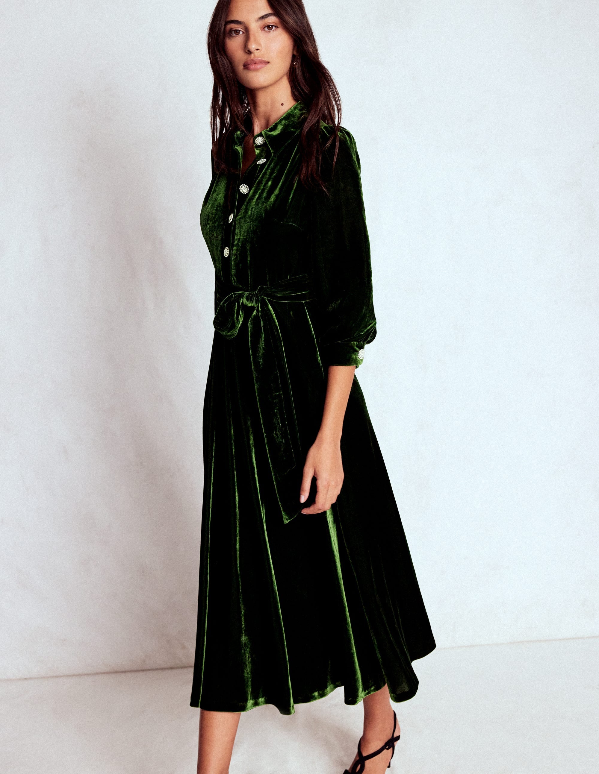 Vivienne Velvet Midi Dress-Green Fir - Image 4