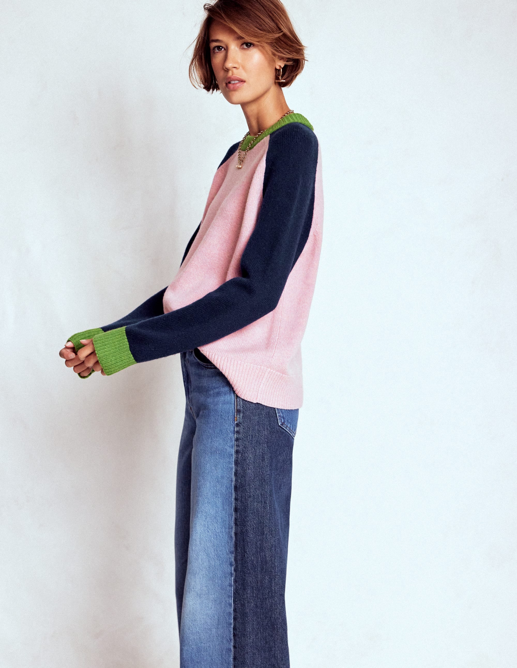 Marion Merino Jumper-French Pink, Navy Colour Block - Image 4