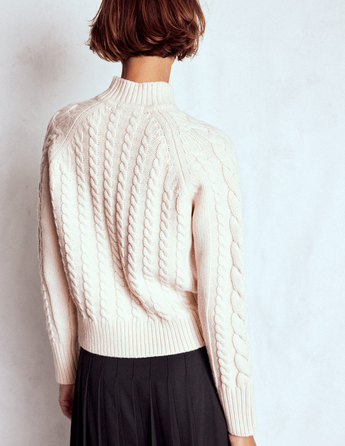 Amara Merino Cable Jumper-Warm Ivory - Image 5