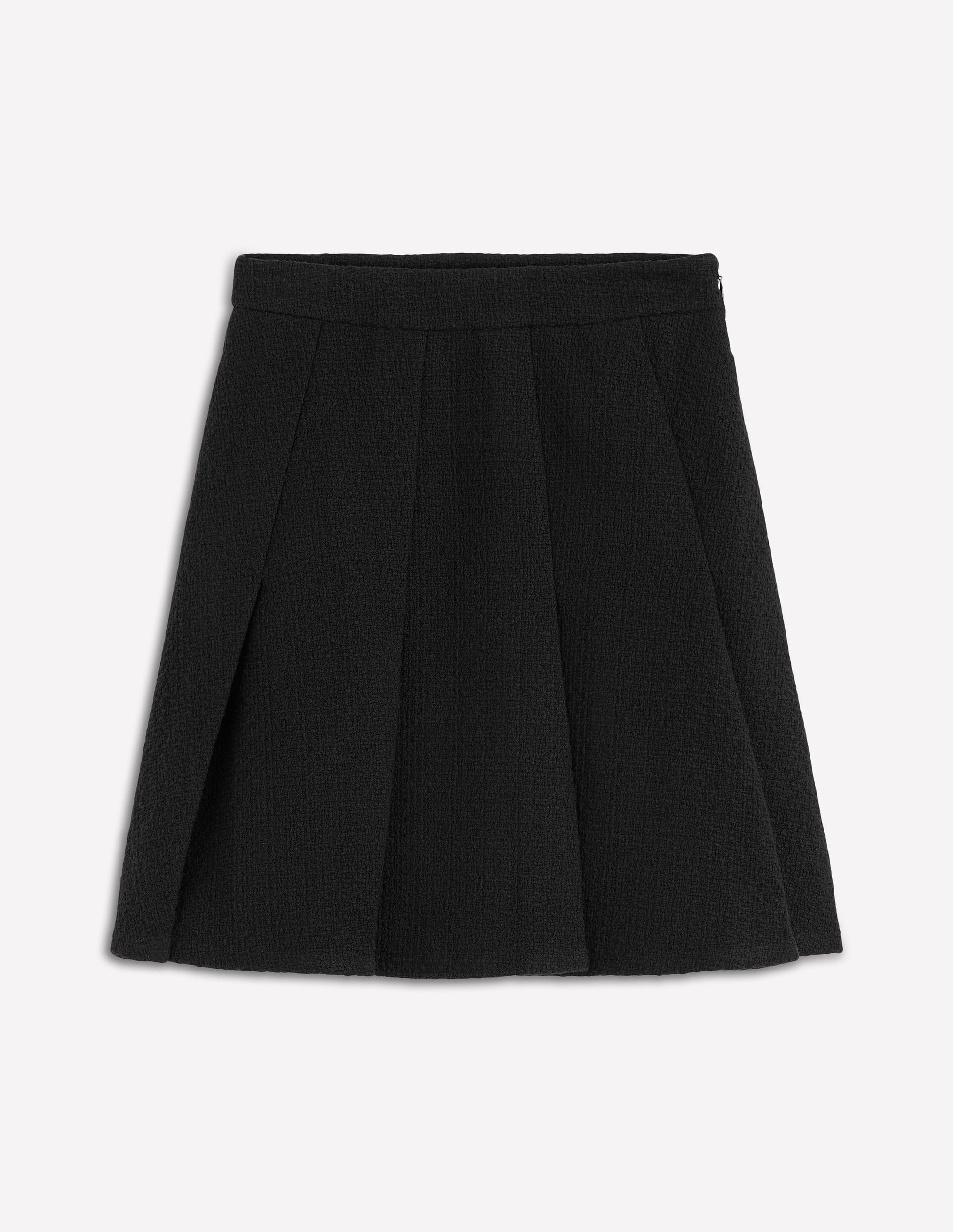 Flippy Textured Skirt-Black-5