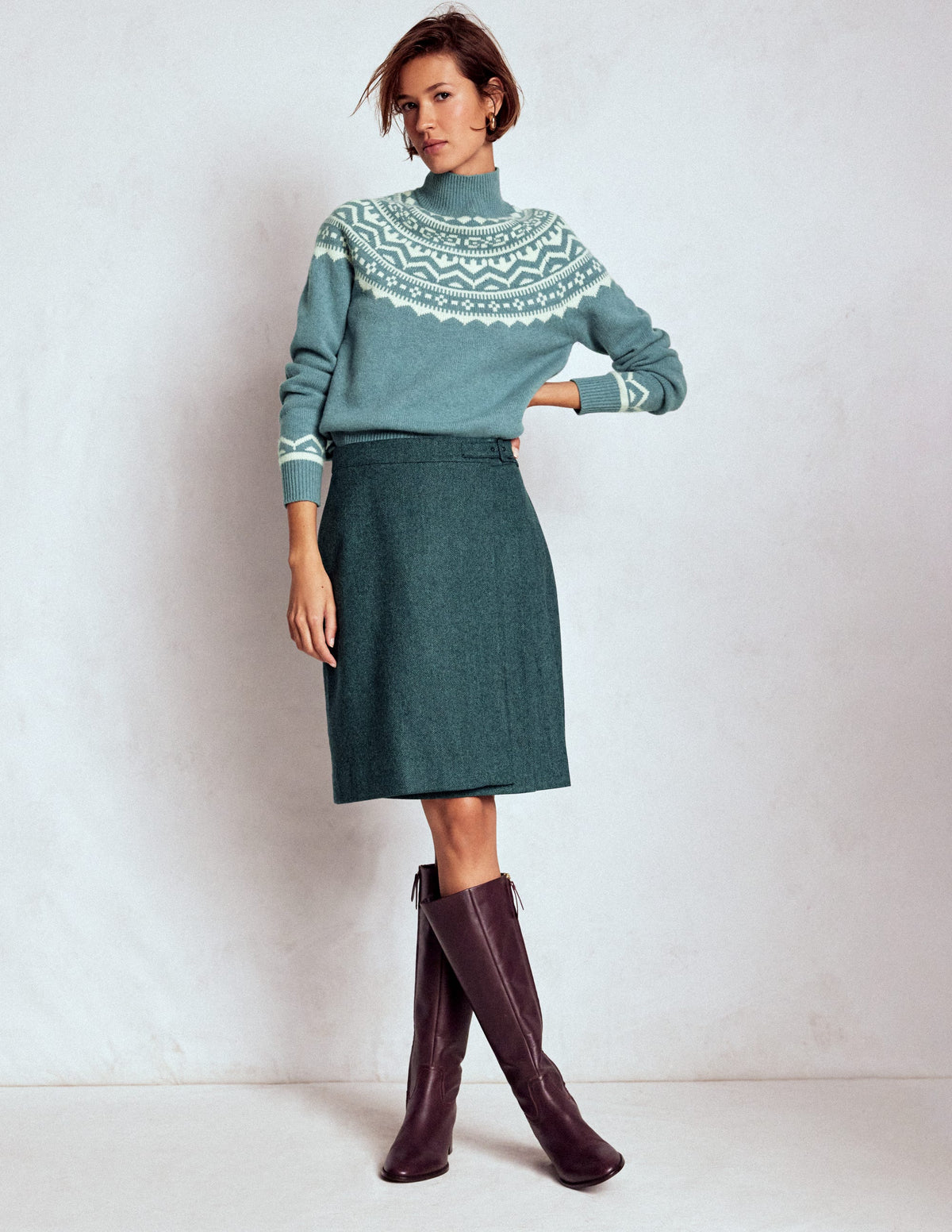 Helen Wool Kilt Skirt-Green and Navy Herringbone - Image 1