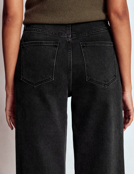 Mid Rise Stretch Jeans-Washed Black