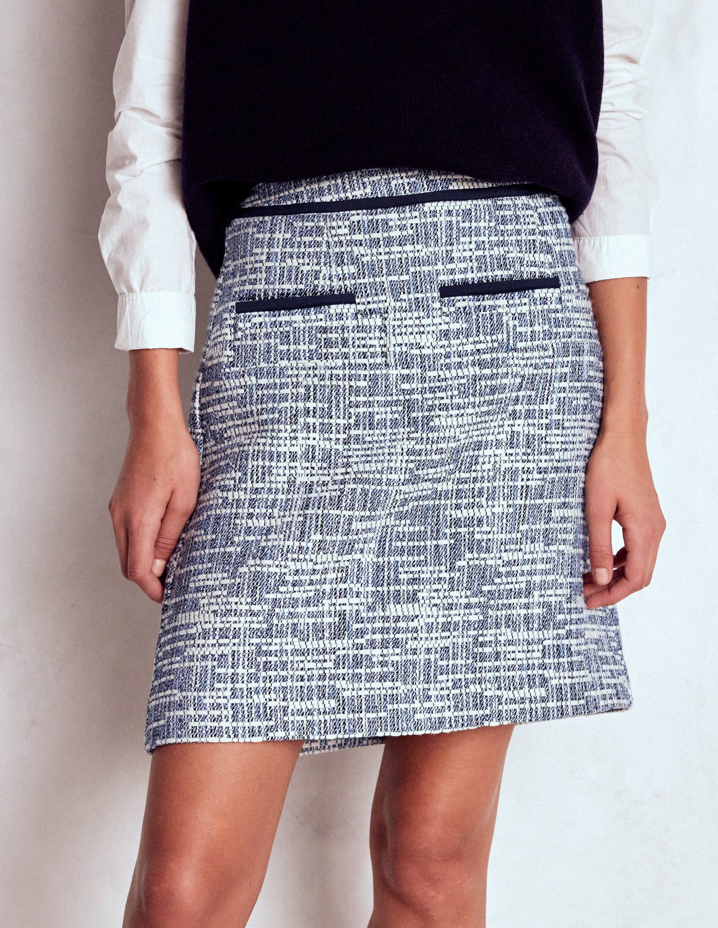 Textured A Line Short Skirt-Navy Texture