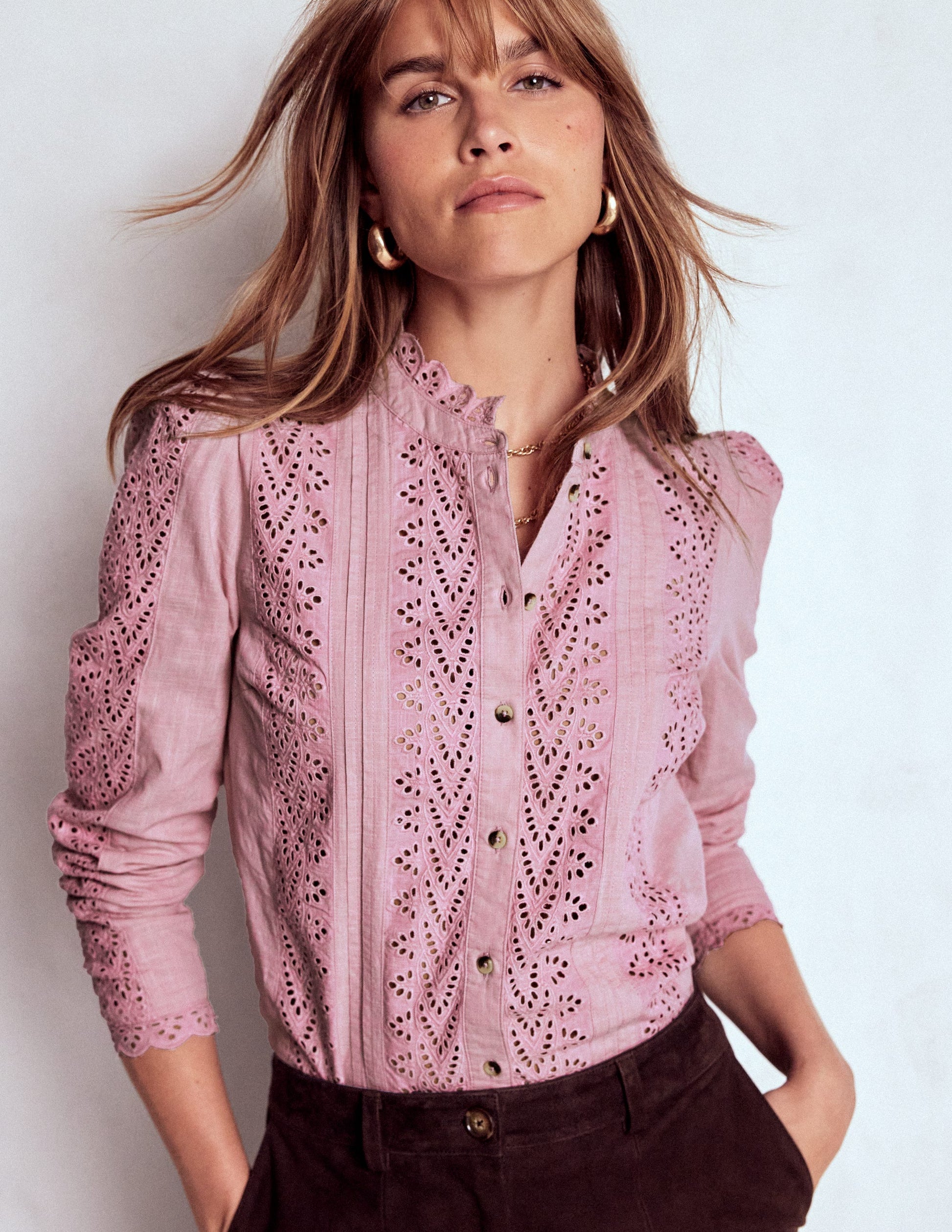 Savannah Broderie Top-Iris Pink-5