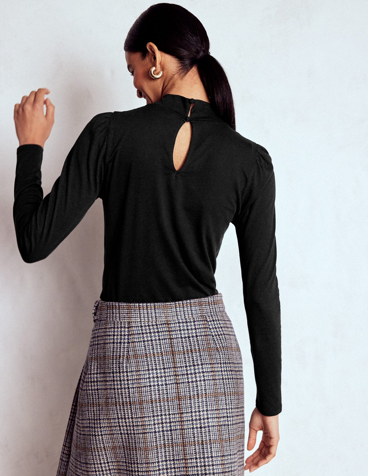 Puff Shoulder Jersey Top-Black