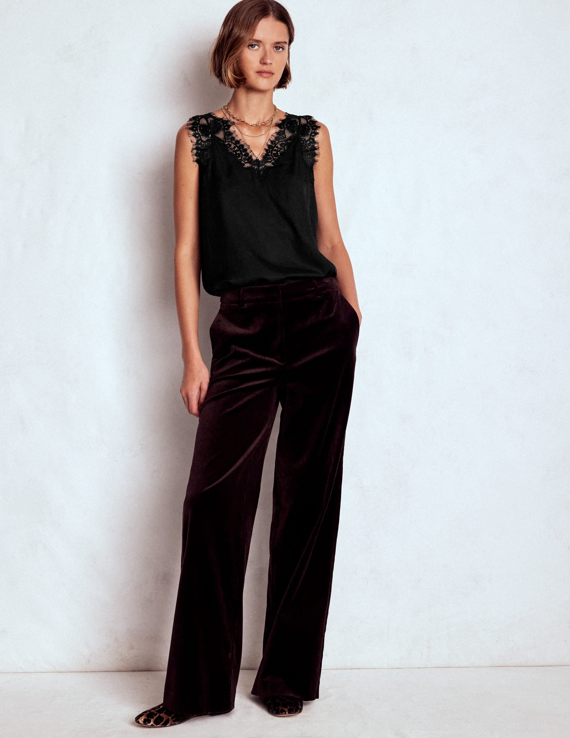 Ara Silk Blend Lace Cami-Black - Image 1