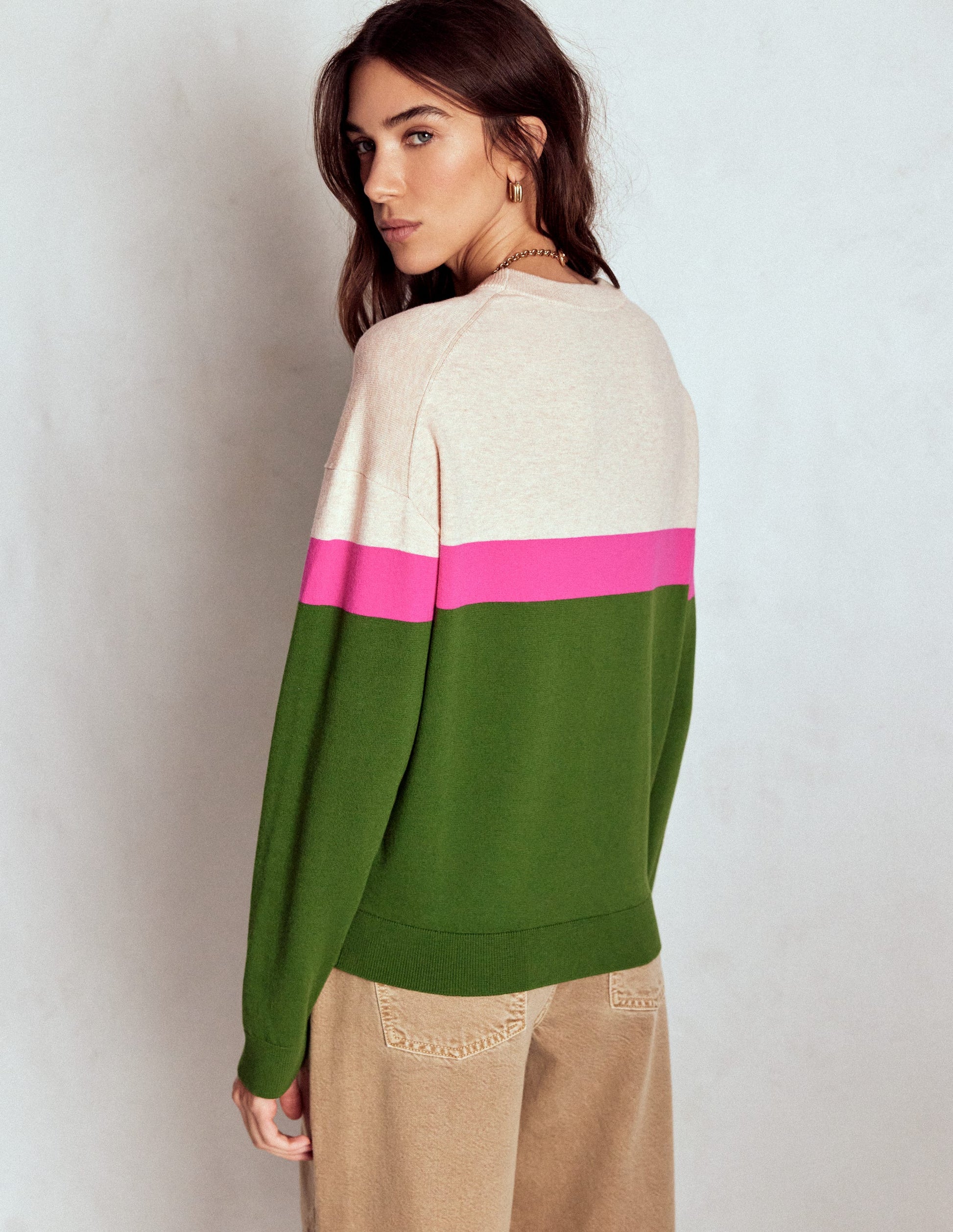 Lara Relaxed Cotton Jumper-Courtyard Green / Pink Yarrow-3