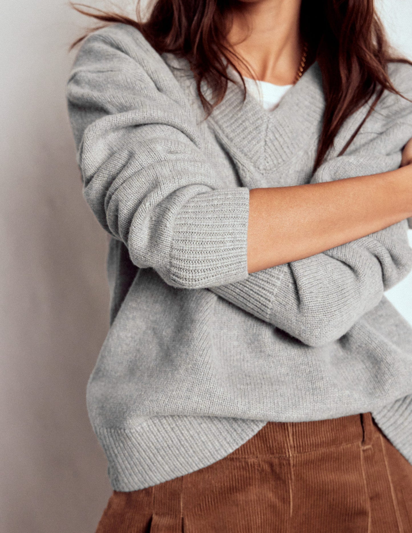 Marion Merino V-neck Jumper-March Hare